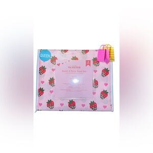 Valentine Pink Strawberry Sheet Set